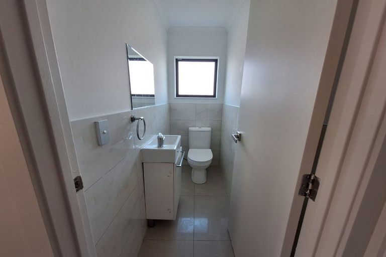 Photo of property in 28 Wallson Crescent, Wiri, Auckland, 2104