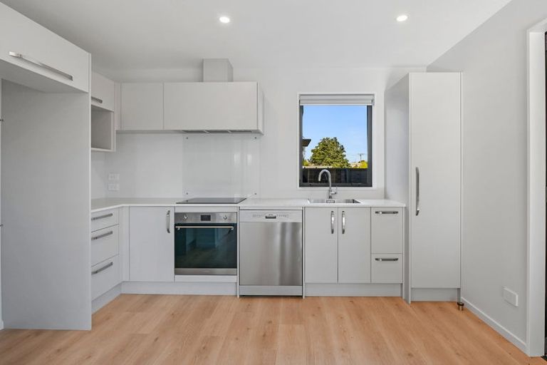 Photo of property in 5/64 Brockworth Place, Riccarton, Christchurch, 8011