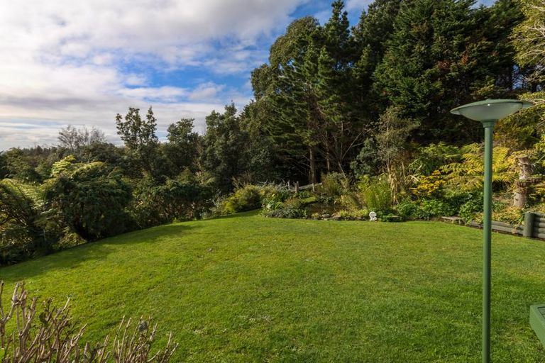 Photo of property in 536 Kaipara Road, Papakura, 2582