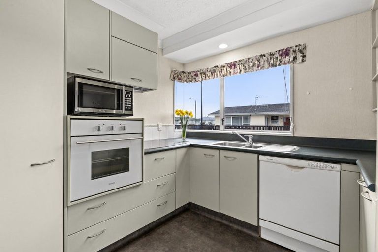 Photo of property in 26a White Street, Taradale, Napier, 4112