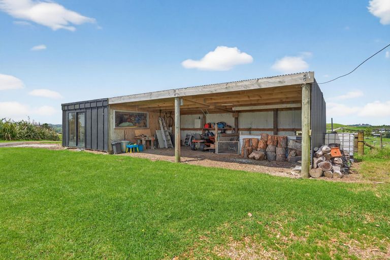 Photo of property in 89 Brown Road, Hakaru, Kaiwaka, 0573