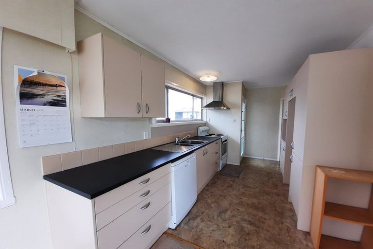 Photo of property in 5 Murvale Drive, Bucklands Beach, Auckland, 2014