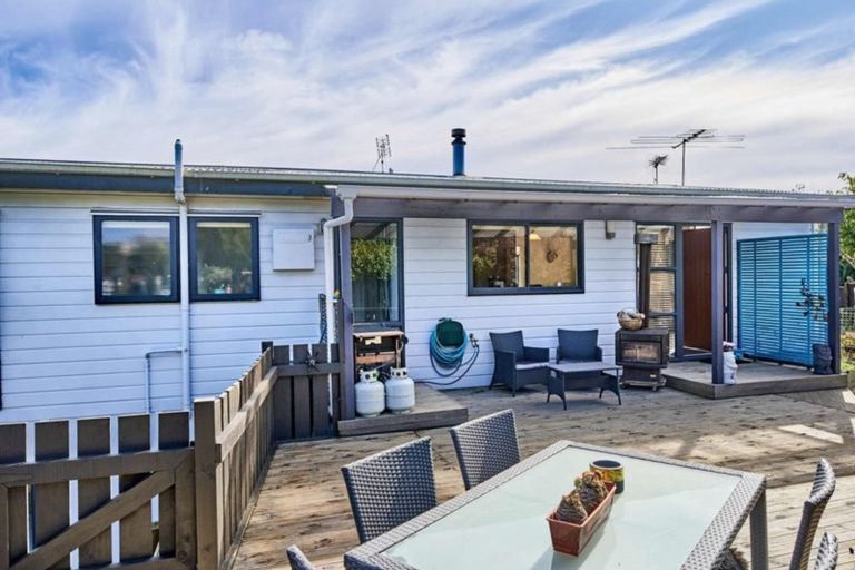 Photo of property in 81 Sea Vista Drive, Pukerua Bay, 5026