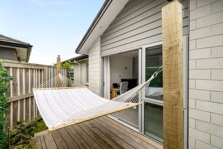 Photo of property in 117 Awataha Crescent, Pyes Pa, Tauranga, 3110