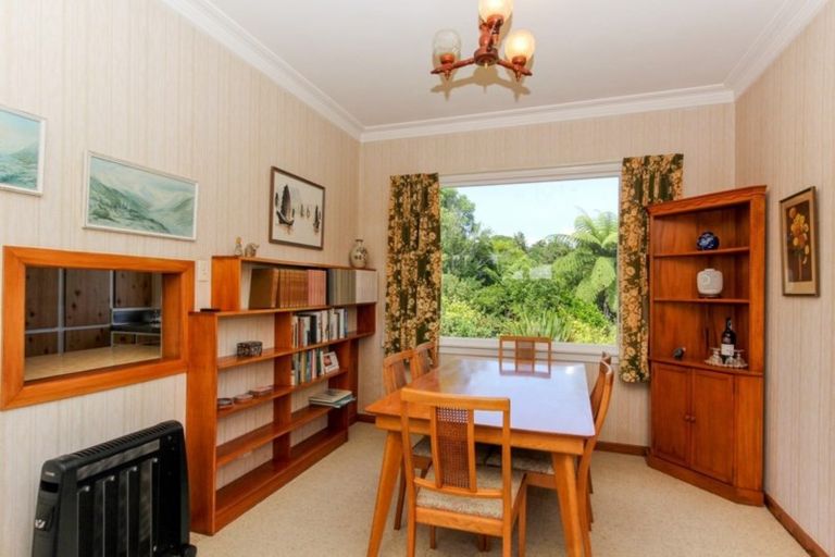 Photo of property in 114b Govett Avenue, Frankleigh Park, New Plymouth, 4310