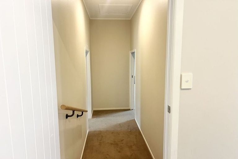 Photo of property in 76 Galloway Road, Karaka, Papakura, 2580
