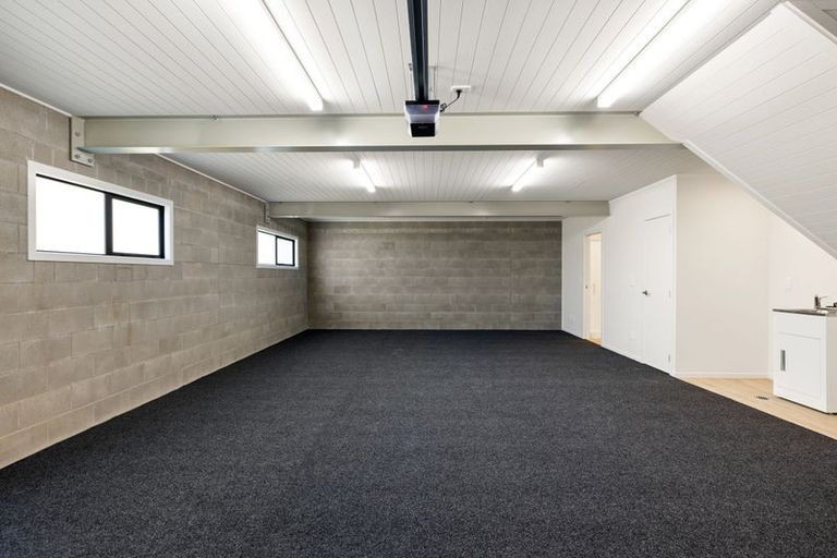 Photo of property in 4/3 Huia Avenue, Forest Lake, Hamilton, 3200