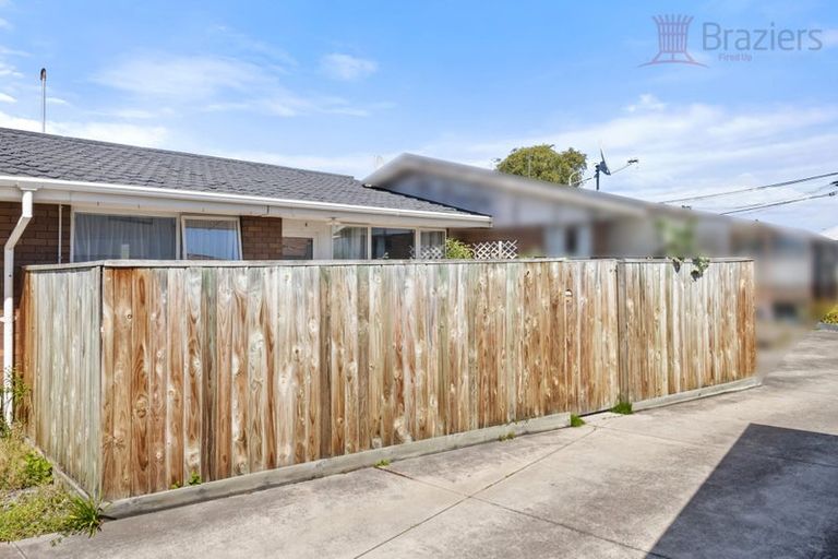 Photo of property in 4/434 Barbadoes Street, Edgeware, Christchurch, 8013