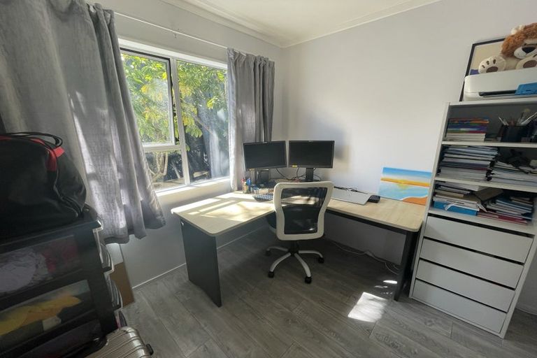 Photo of property in 10/41 Anzac Road, Browns Bay, Auckland, 0630