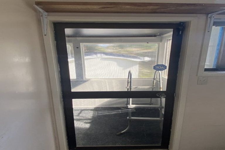 Photo of property in 8 Freyberg Avenue, Papatoetoe, Auckland, 2104