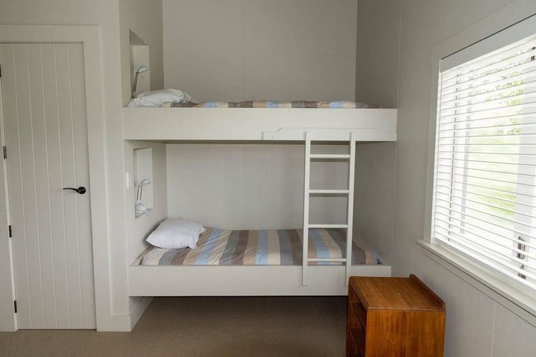 Photo of property in 96 Lane Road, Havelock North, 4130