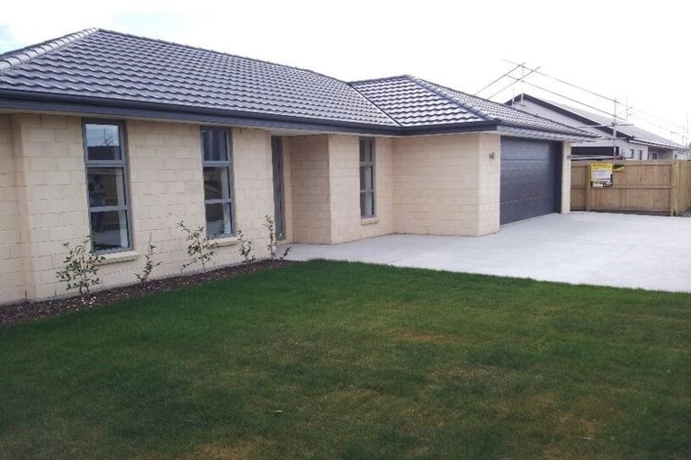 Photo of property in 17 Raranga Street, Marshland, Christchurch, 8083