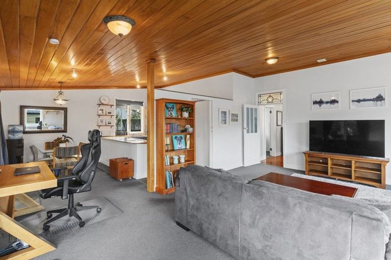 Photo of property in 49c Martyn Street, Waiuku, 2123