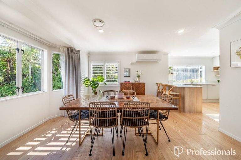 Photo of property in 115 Normandale Road, Normandale, Lower Hutt, 5010