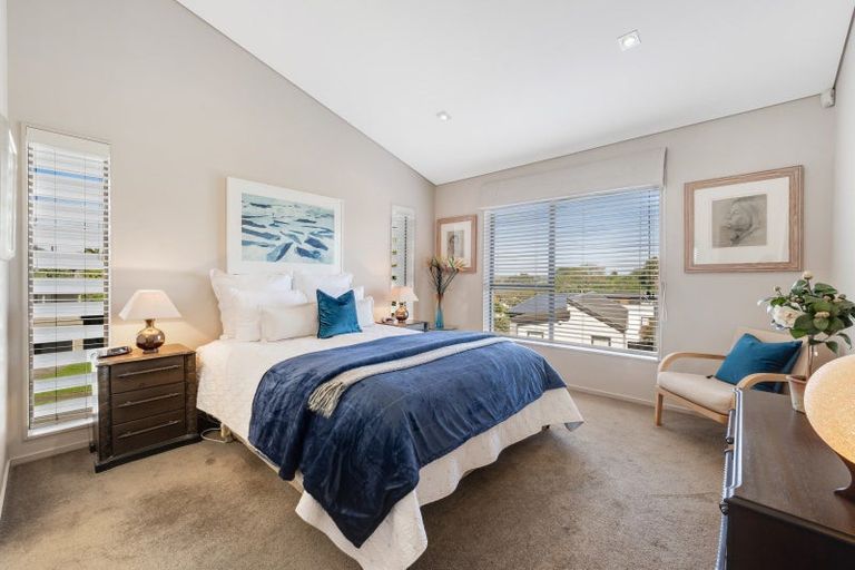Photo of property in 24 Clovelly Road, Bucklands Beach, Auckland, 2012