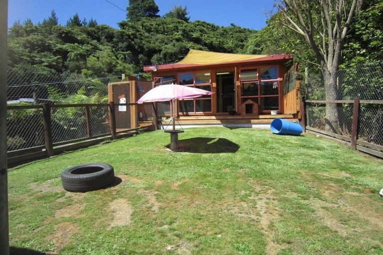Photo of property in 46 Uruti Road, Uruti, Urenui, 4378