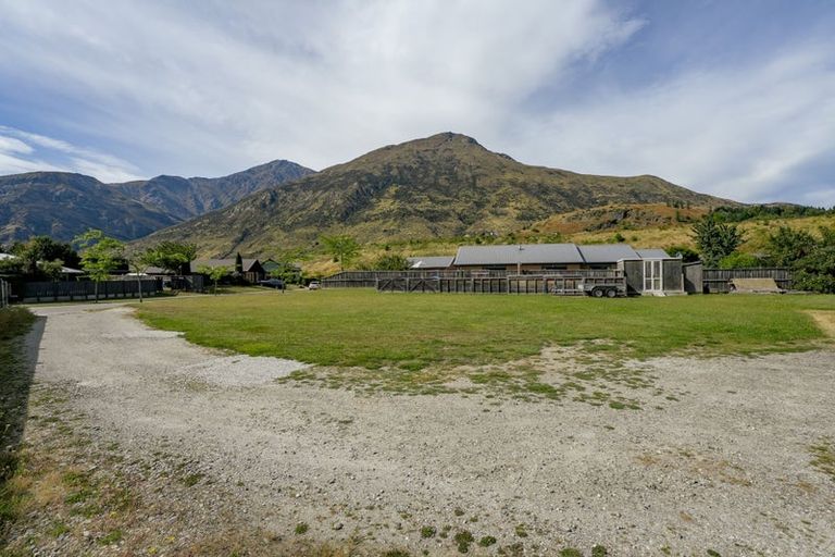 Photo of property in 26 Onslow Road, Lake Hayes, Queenstown, 9304