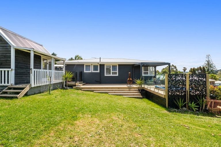 Photo of property in 25 Japonica Drive, Beach Haven, Auckland, 0626