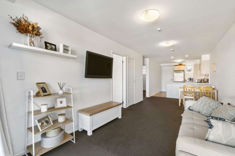 Photo of property in 215/17 Link Crescent, Stanmore Bay, Whangaparaoa, 0932