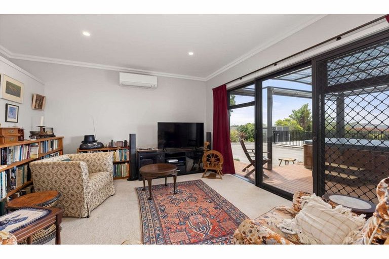 Photo of property in 8 Heron Hill, Kerikeri, 0230