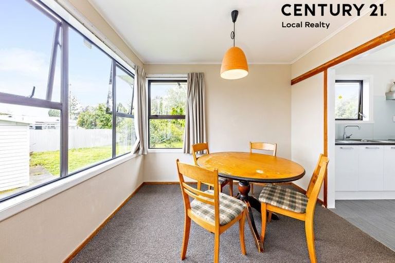 Photo of property in 45 Tatariki Street, Rosehill, Papakura, 2113