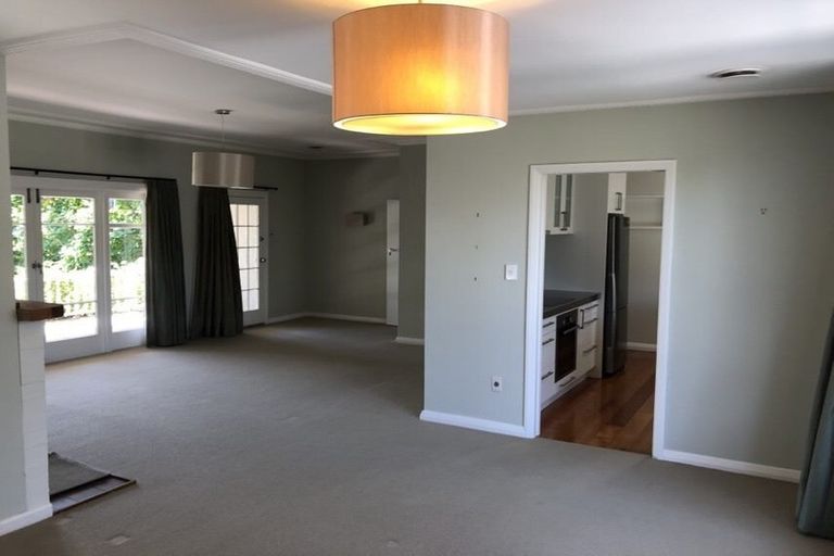 Photo of property in 38 Muritai Crescent, Havelock North, 4130