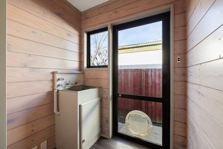 Photo of property in 1/108 Breezes Road, Avondale, Christchurch, 8061