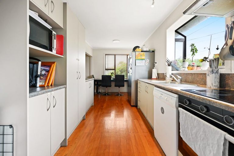 Photo of property in 111 Bryant Road, St Andrews, Hamilton, 3200