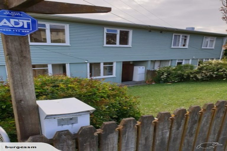 Photo of property in 78-80 Hereford Street, Cannons Creek, Porirua, 5024