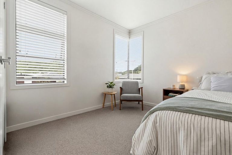 Photo of property in 103 Awataha Crescent, Pyes Pa, Tauranga, 3110