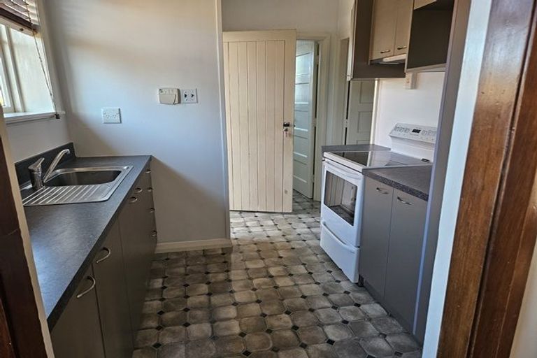 Photo of property in 42 Frederick Street, Terrace End, Palmerston North, 4410