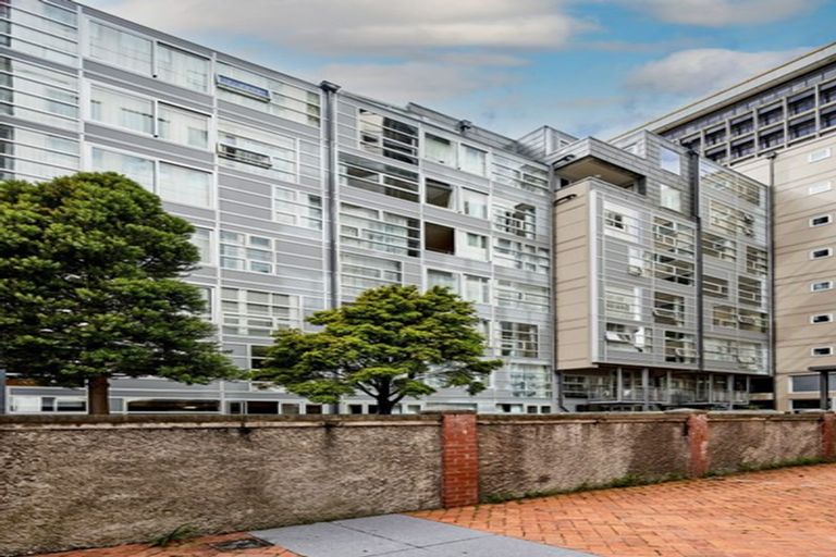 Photo of property in St Pauls Apartments, 98/43 Mulgrave Street, Thorndon, Wellington, 6011