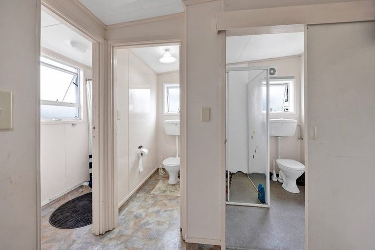 Photo of property in 221a South Road, Hawera, 4610