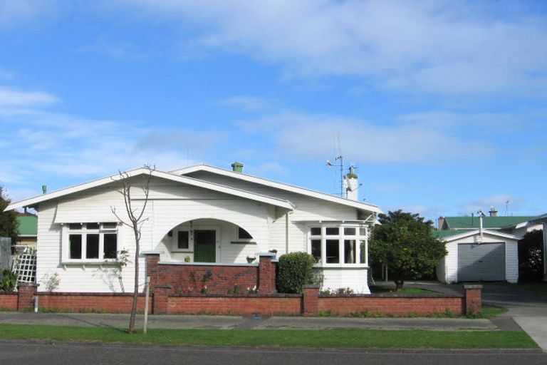 Photo of property in 21 Aroha Street, Takaro, Palmerston North, 4410