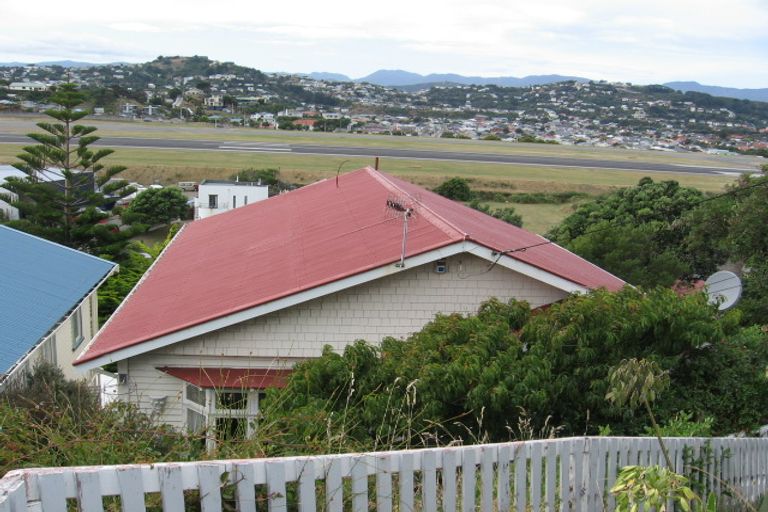 Photo of property in 15 Tirangi Road, Rongotai, Wellington, 6022