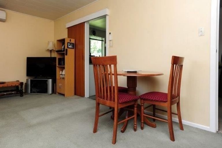 Photo of property in 2/1003 Konini Street, Mahora, Hastings, 4120