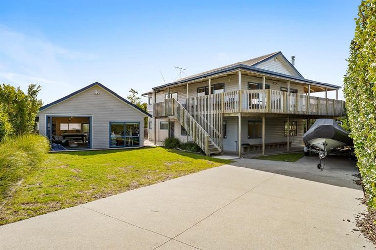 Photo of property in 15 May Way, Omaha, Warkworth, 0986