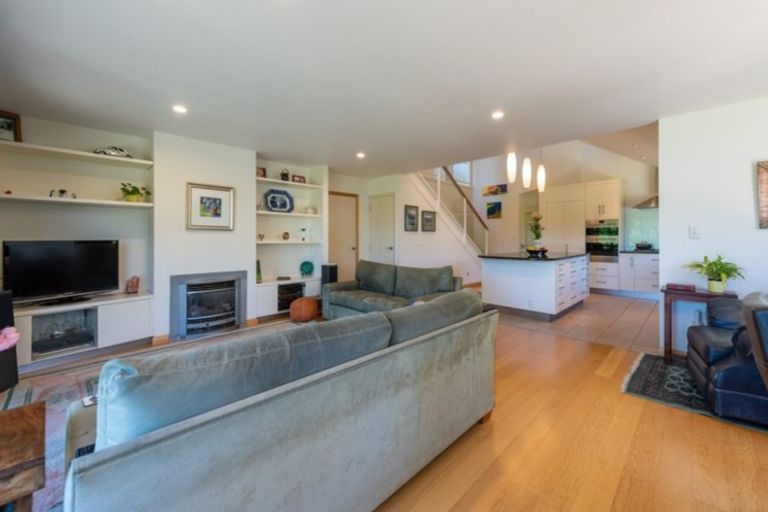 Photo of property in 10 Moreland Place, Mapua, 7005