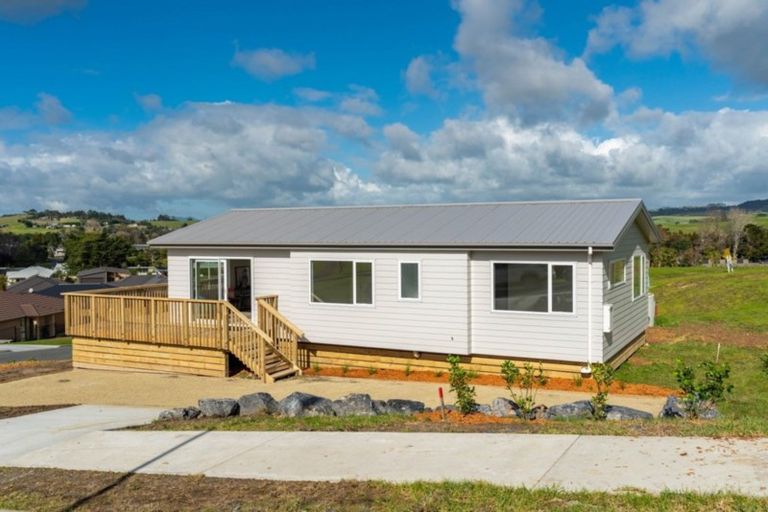 Photo of property in 1 Fantail Way, Whiritoa, Whangamata, 3691