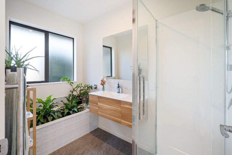 Photo of property in 1 Fantail Avenue, Amberley, 7410