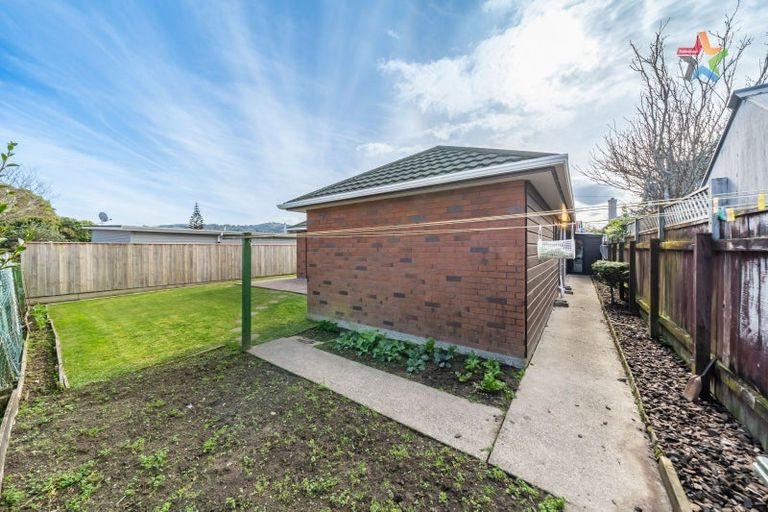 Photo of property in 1/44 Porutu Street, Fairfield, Lower Hutt, 5011