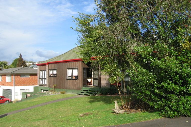 Photo of property in 18 Glendale Drive, Dinsdale, Hamilton, 3204