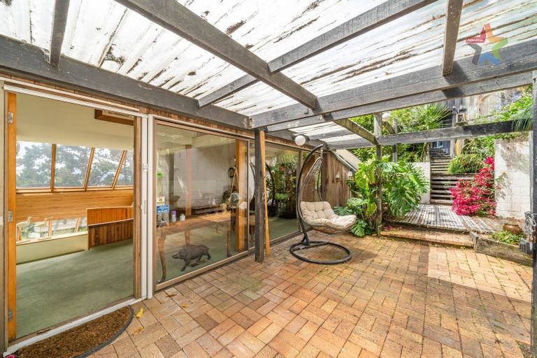 Photo of property in 39 Nikau Road, Point Howard, Lower Hutt, 5013