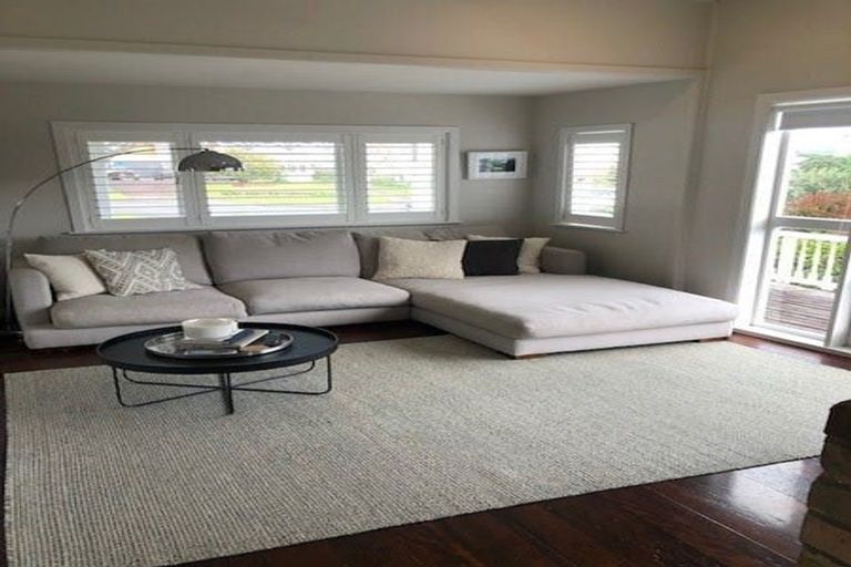 Photo of property in 2/25 Rugby Road, Birkenhead, Auckland, 0626