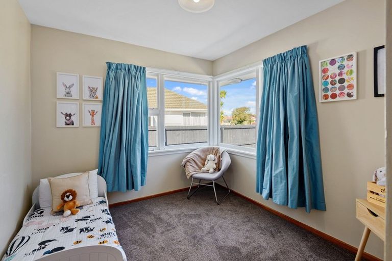 Photo of property in 10 Bellina Place, Broomfield, Christchurch, 8042