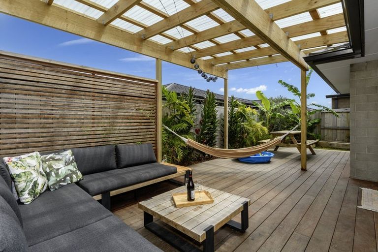 Photo of property in 41 Hills View Drive, Papamoa, 3118