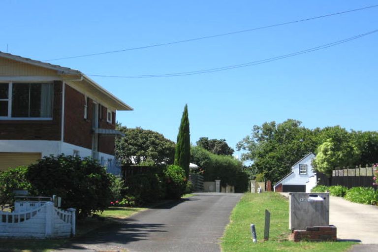 Photo of property in 40 Shakespeare Road, Milford, Auckland, 0620