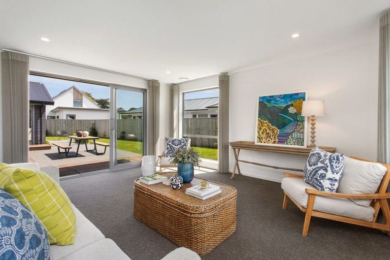 Photo of property in 98 Leistrella Road, Hoon Hay, Christchurch, 8025