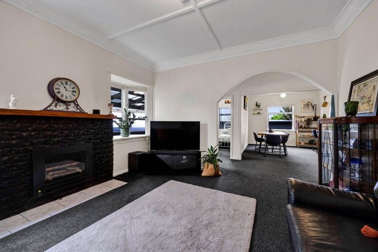 Photo of property in 24 Sanders Avenue, Westown, New Plymouth, 4310