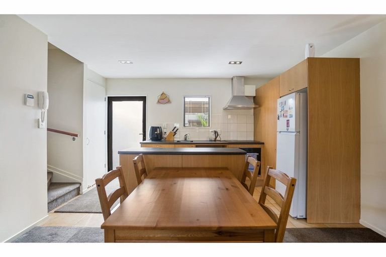 Photo of property in 5t Dryden Place, Mount Wellington, Auckland, 1051